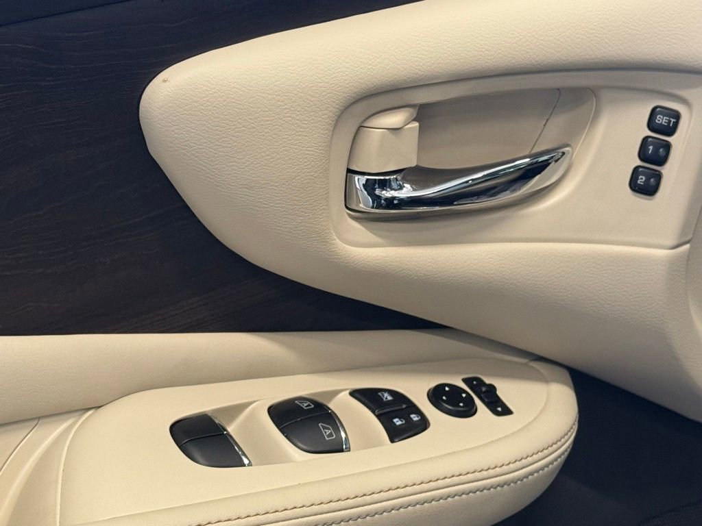 Used 2024 Nissan Murano Platinum w/ Cargo Package image 19