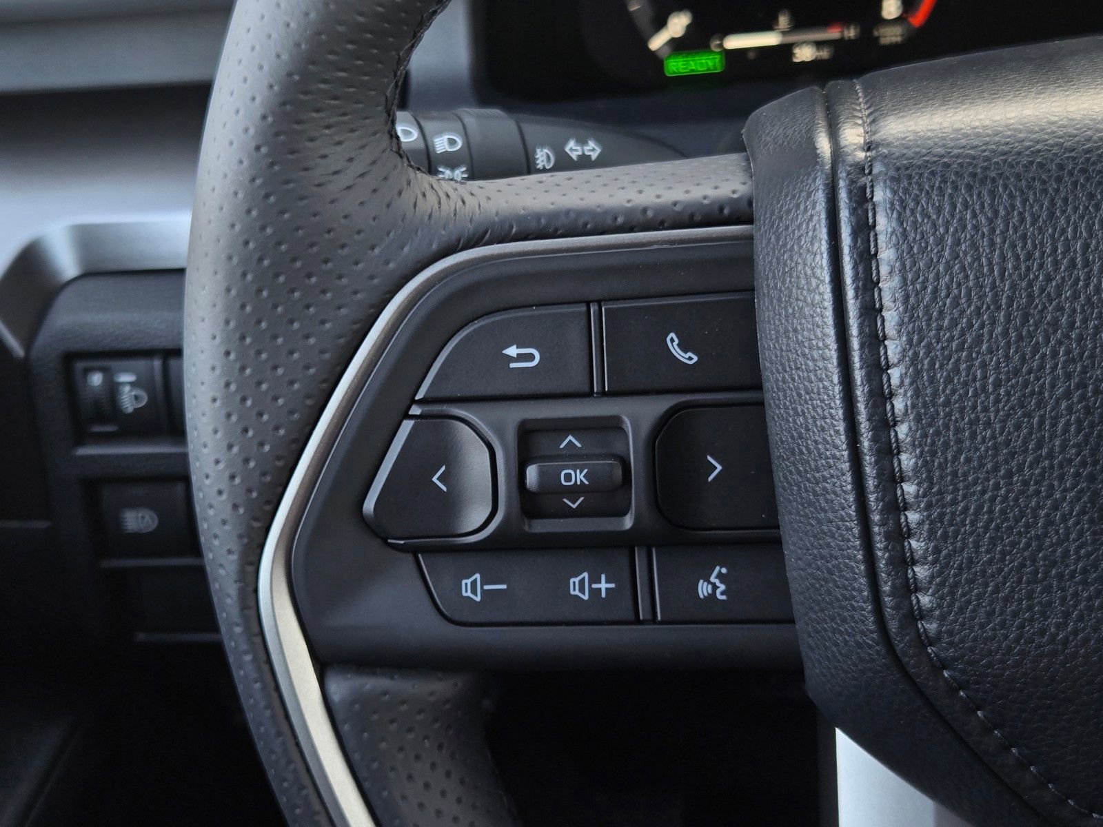 Certified 2026 Toyota 4Runner TRD Off-Road Premium AWD/4WD image 22