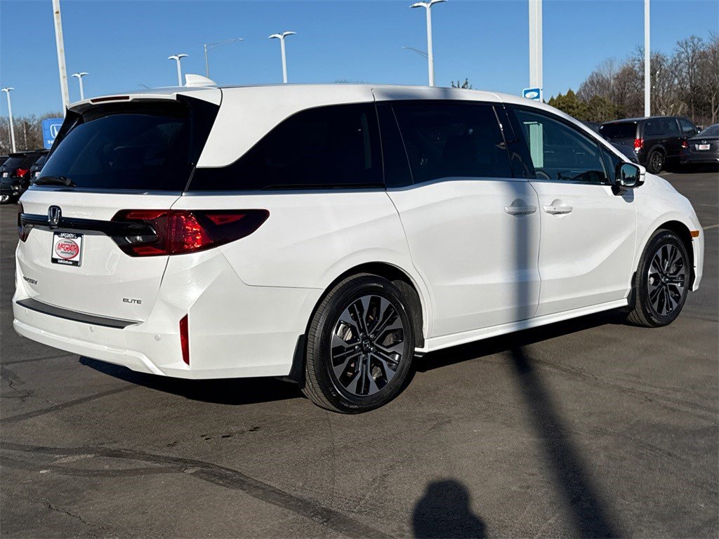 Certified 2025 Honda Odyssey Elite image 11