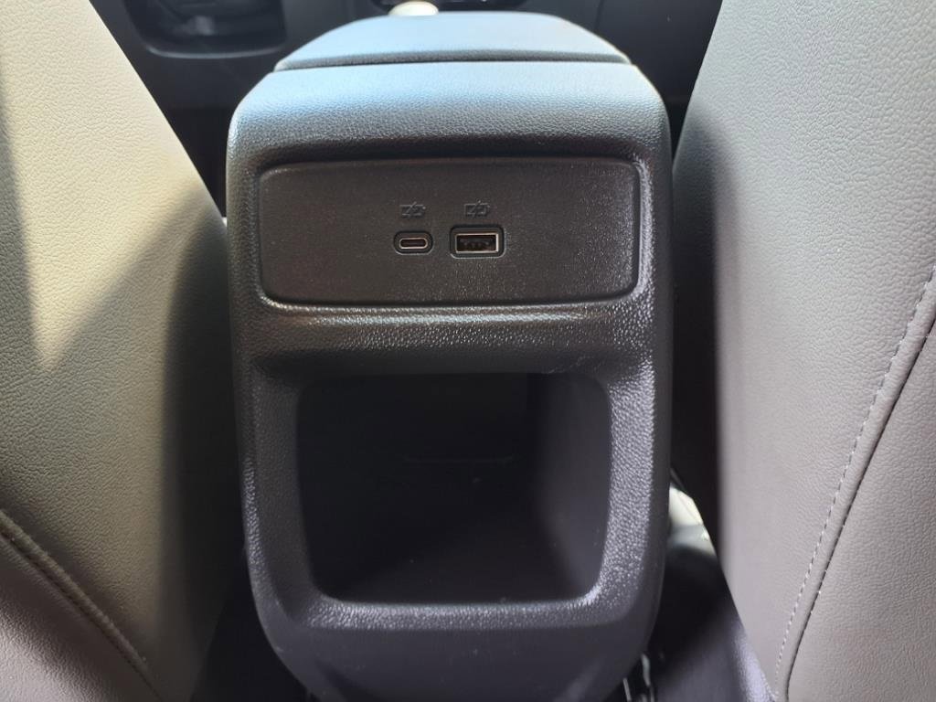Certified 2025 Chevrolet Trax ACTIV w/ Sunroof Package image 28