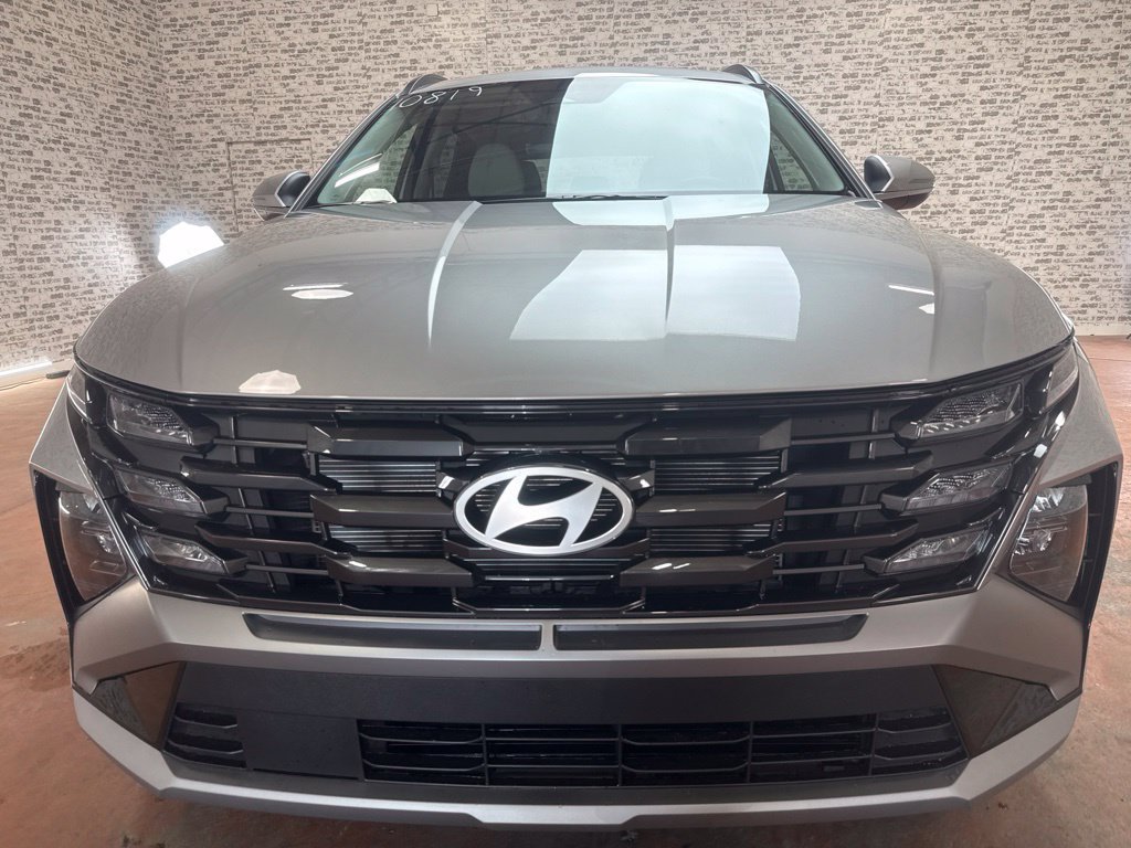 New 2026 Hyundai Tucson SEL FWD image 2