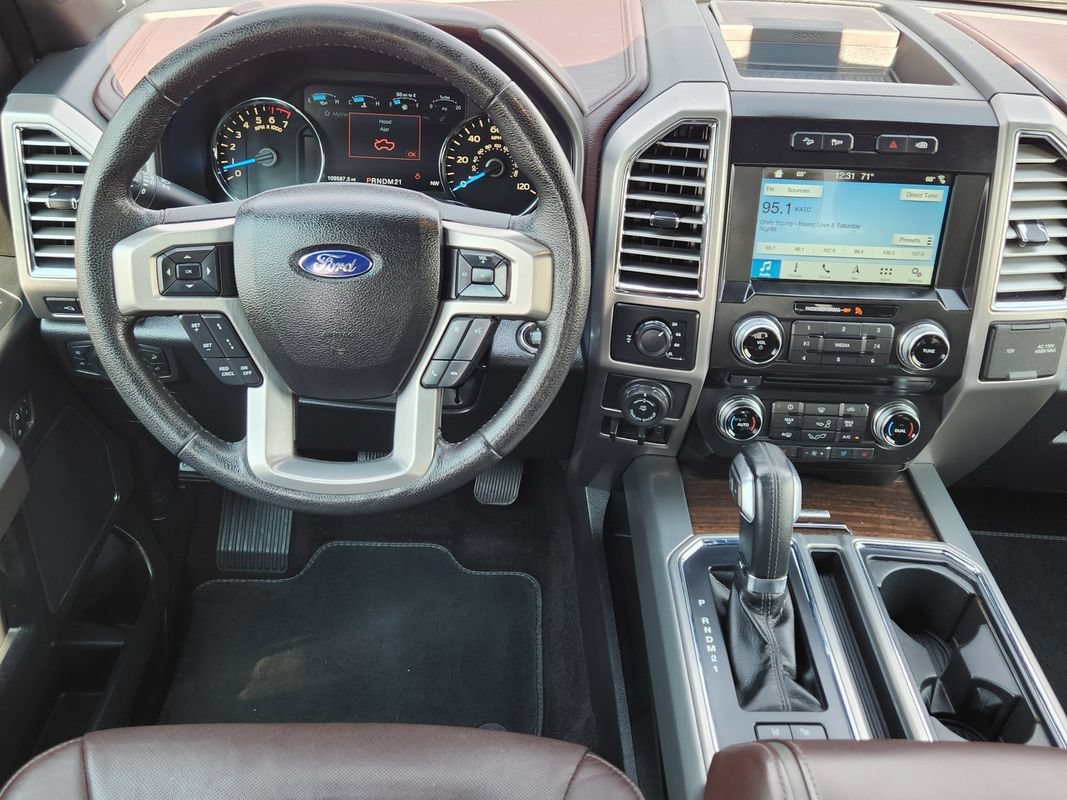 Used 2016 Ford F150 Platinum w/ Equipment Group 701A Luxury AWD/4WD image 30
