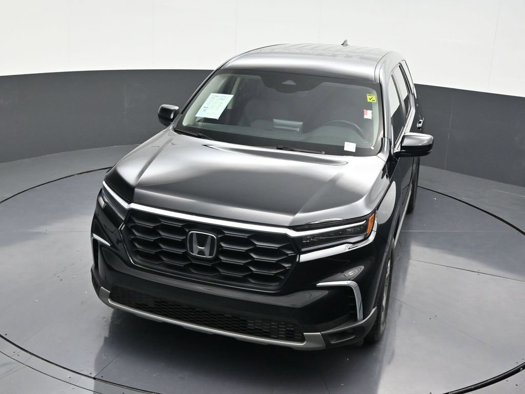 Used 2025 Honda Pilot EX-L image 18