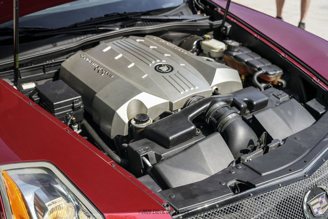 Used 2006 Cadillac XLR RWD image 24