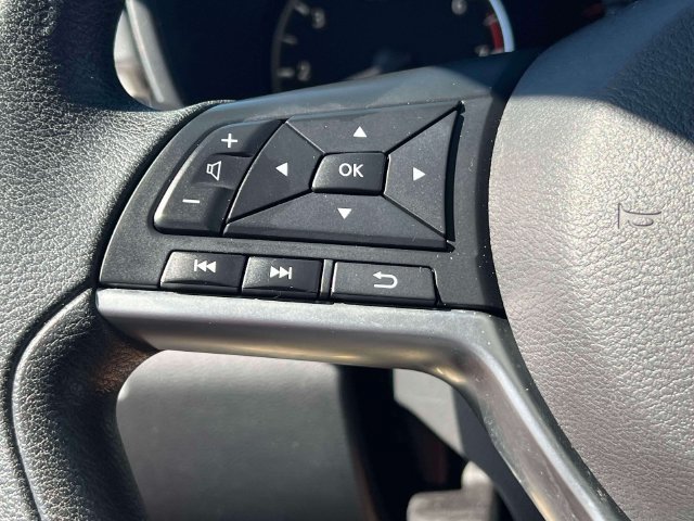 Used 2024 Nissan Altima 2.5 SV AWD/4WD image 23