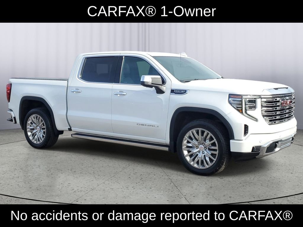 Used 2022 GMC Sierra 1500 Denali w/ Denali Reserve Package AWD/4WD image 2