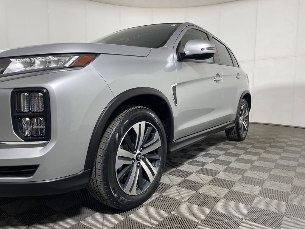 Used 2024 Mitsubishi Outlander Sport SE image 25