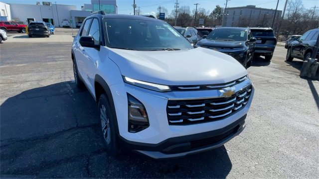 New 2026 Chevrolet Equinox LT w/ Convenience Package II image 4