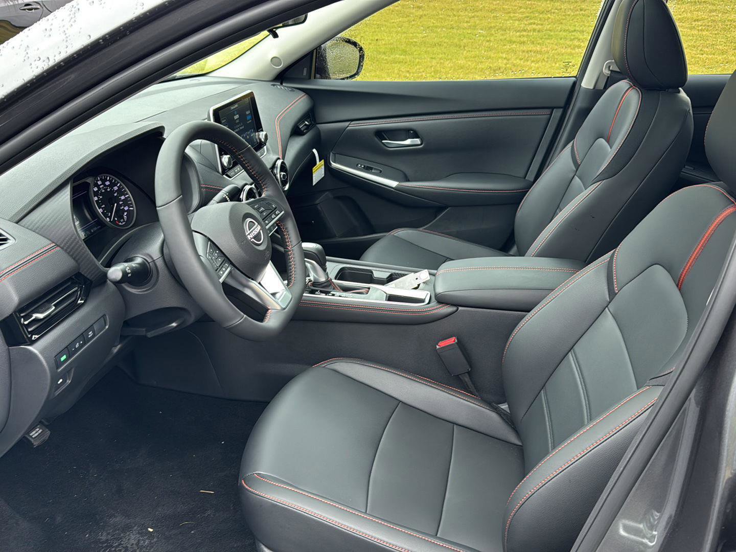 New 2025 Nissan Sentra SR w/ SR Premium Package image 8