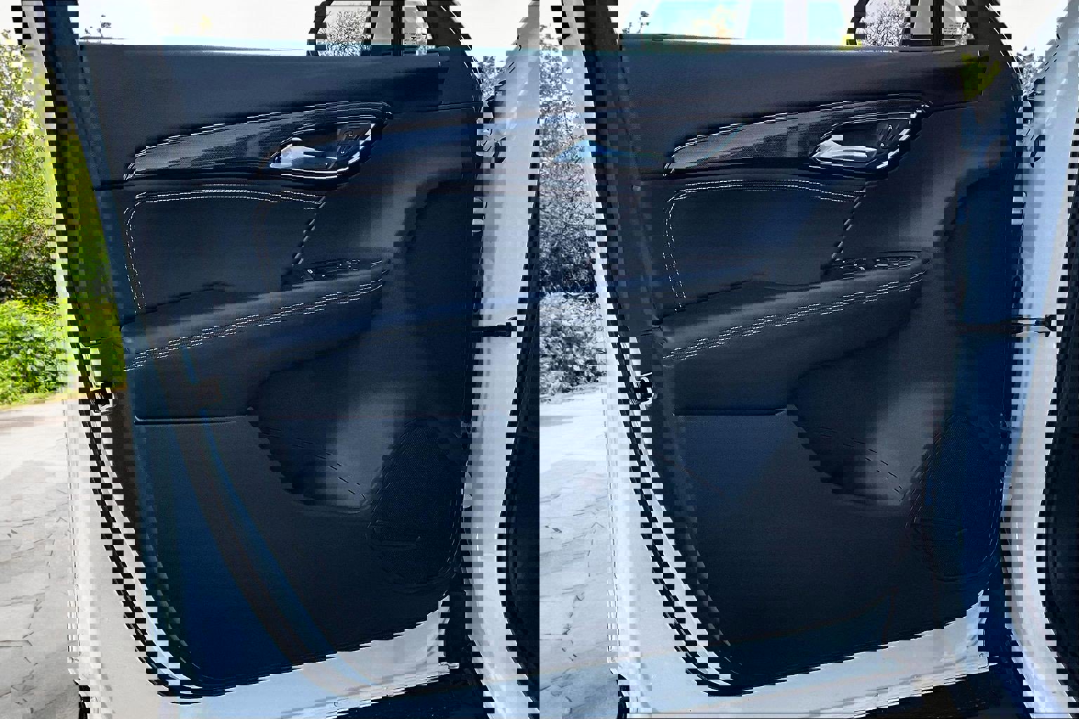 Used 2022 Buick Envision Preferred w/ Safety Package image 23