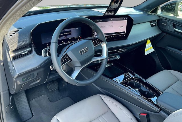 New 2026 Audi Q3 quattro 2.0T AWD/4WD image 13