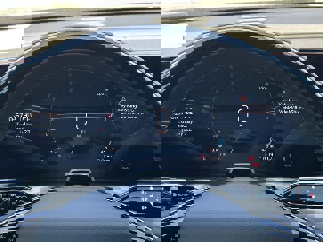 New 2026 Cadillac Vistiq Luxury image 17