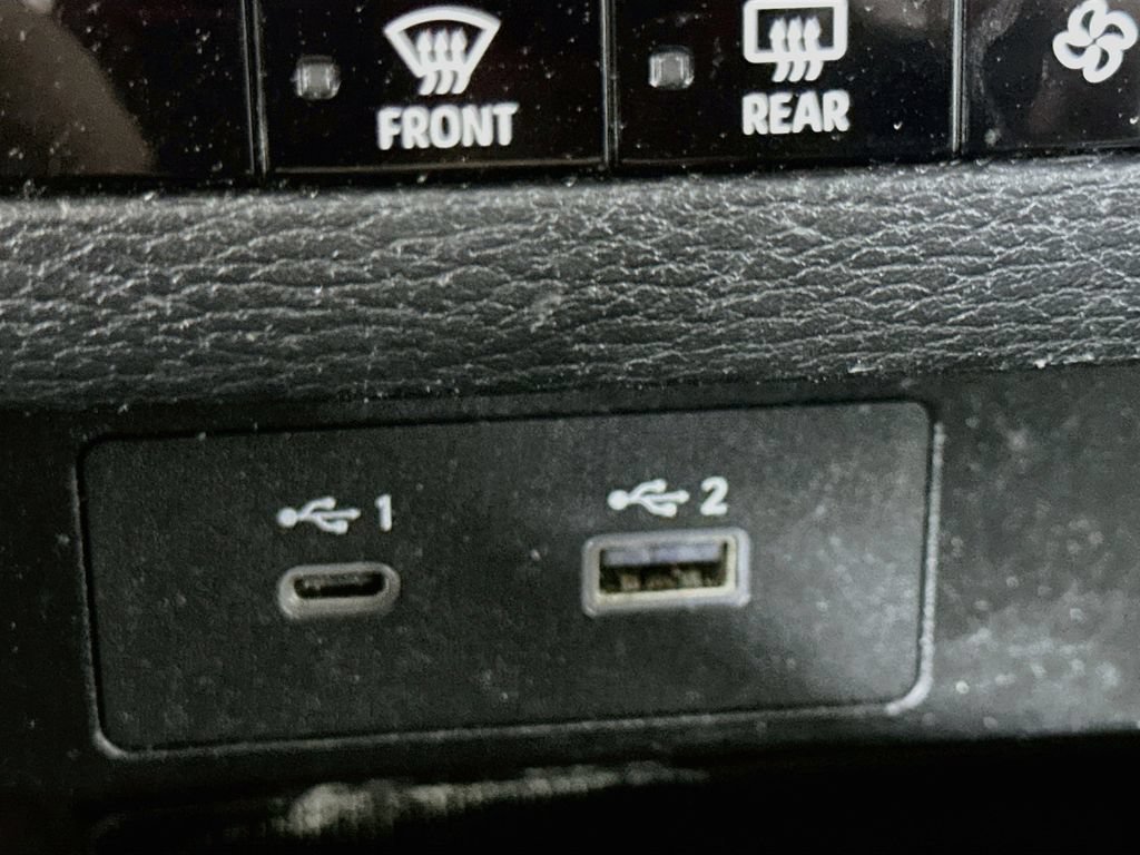 Used 2023 Mitsubishi Outlander SE AWD/4WD image 35