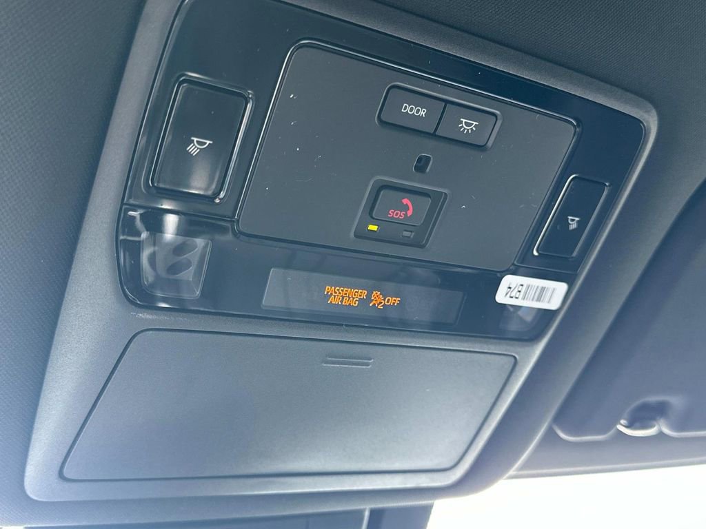 New 2025 Lexus TX 500h AWD image 23