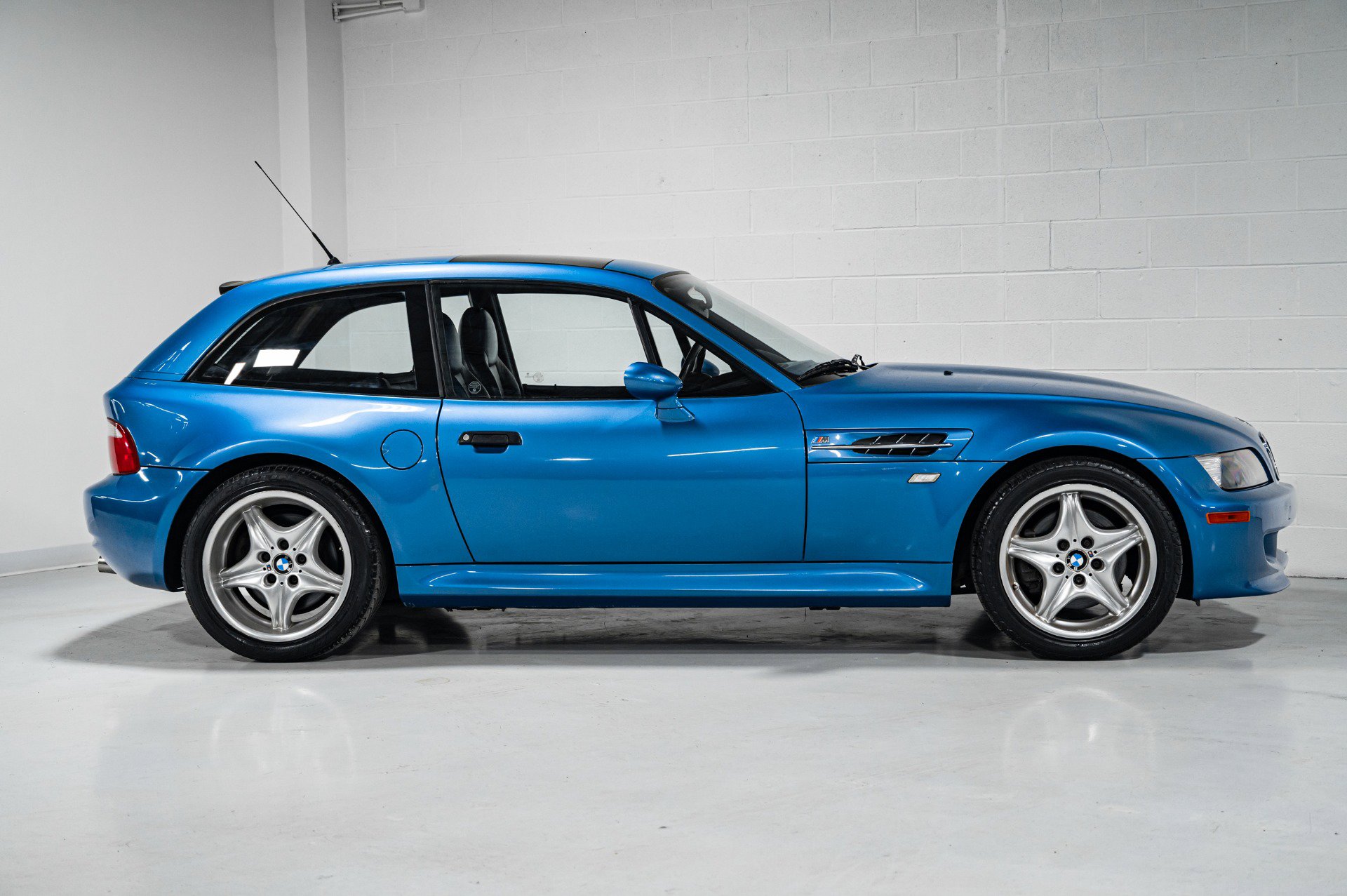 Used 1999 BMW M Coupe RWD image 2