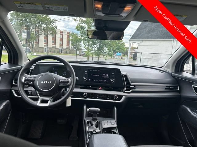 Certified 2024 Kia Sportage LX FWD image 3