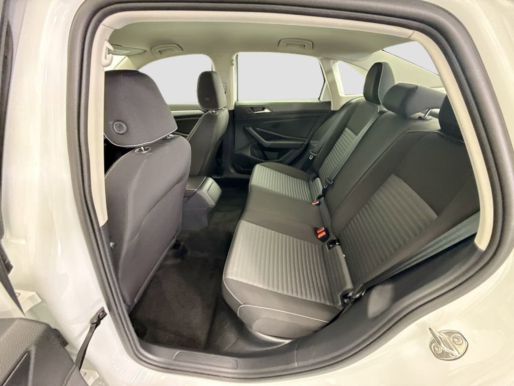 Used 2025 Volkswagen Jetta S image 19