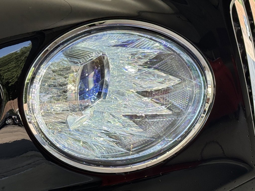 New 2025 Bentley Bentayga image 49