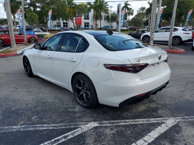 New 2025 Alfa Romeo Giulia w/ Driving Assist Package image 3