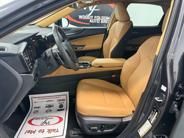 Used 2025 Lexus NX 250 FWD w/ Accessory Package (Z1) image 12