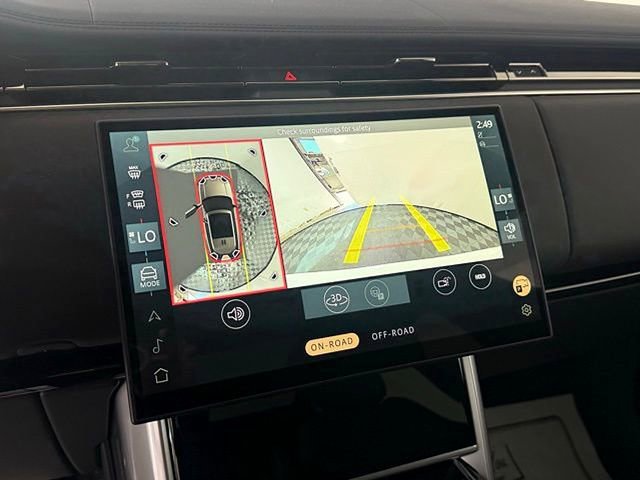 New 2025 Land Rover Range Rover SE image 35