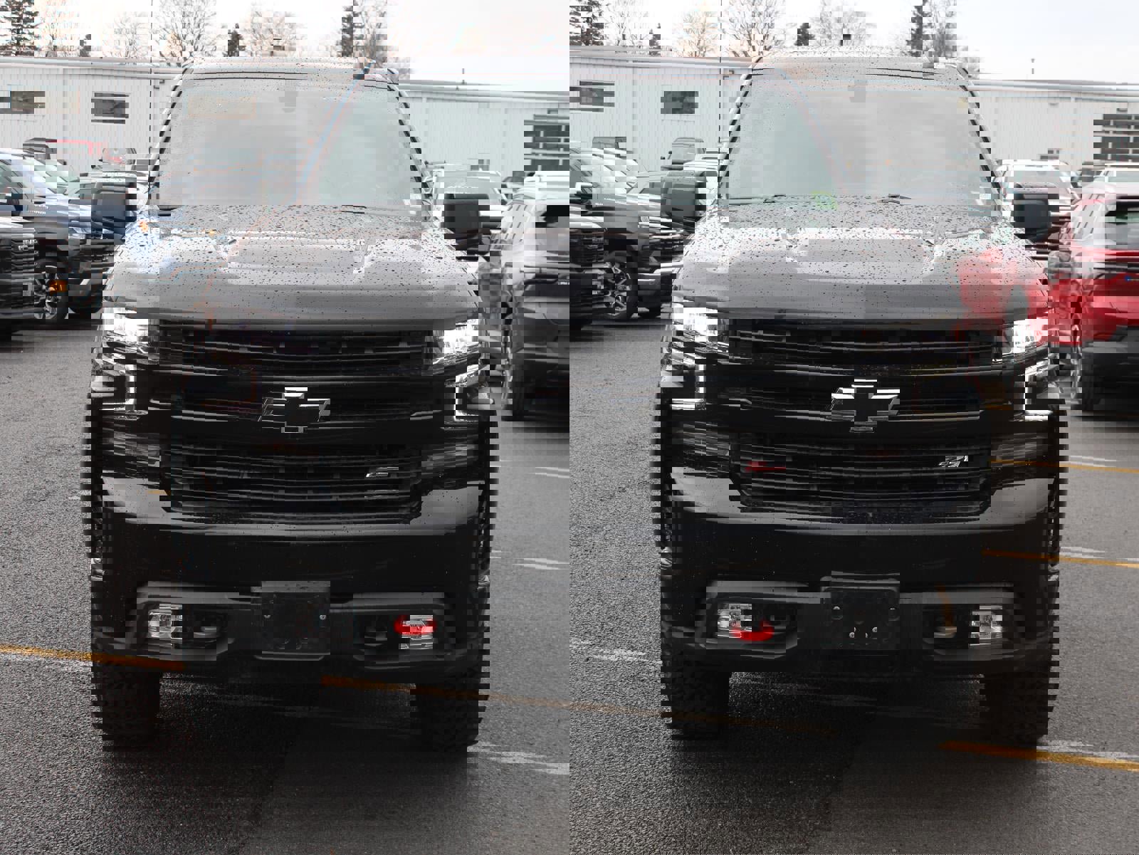 Used 2021 Chevrolet Silverado 1500 LT Trail Boss image 2