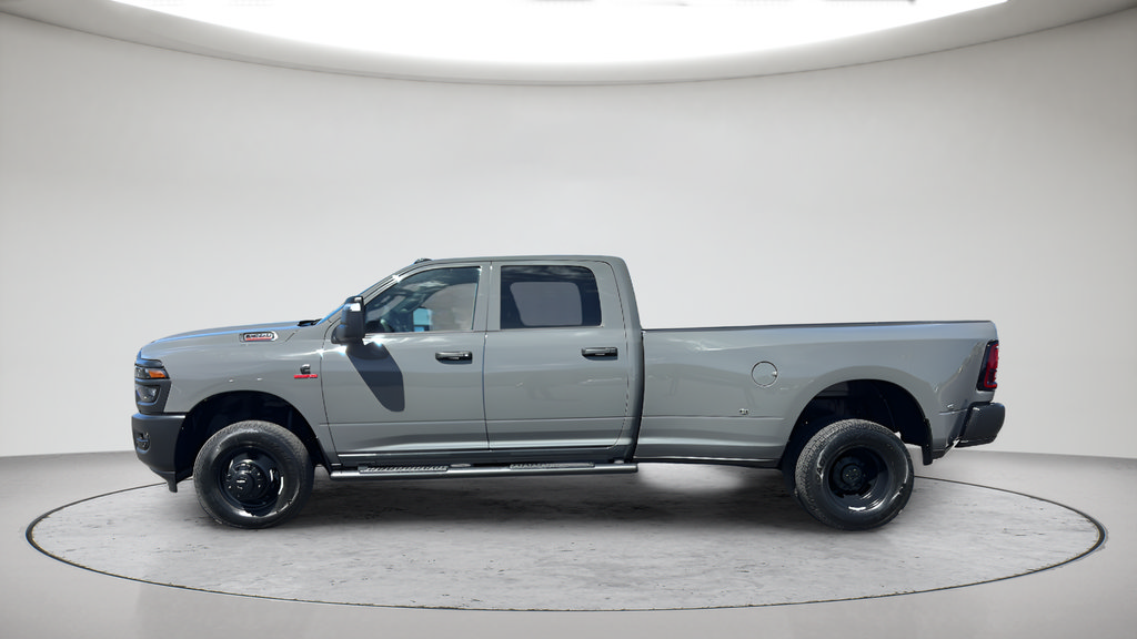 New 2026 RAM 3500 Tradesman AWD/4WD image 13