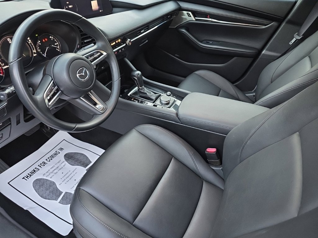 Used 2019 MAZDA MAZDA3 Sedan w/ Preferred Package FWD image 12
