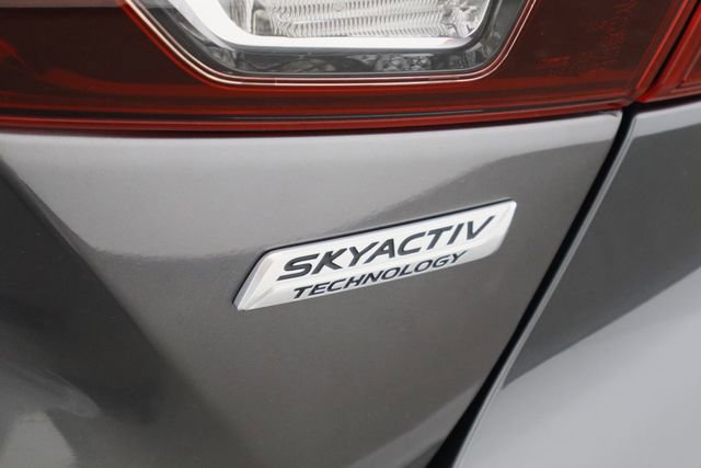 Used 2018 MAZDA MAZDA3 Touring image 39