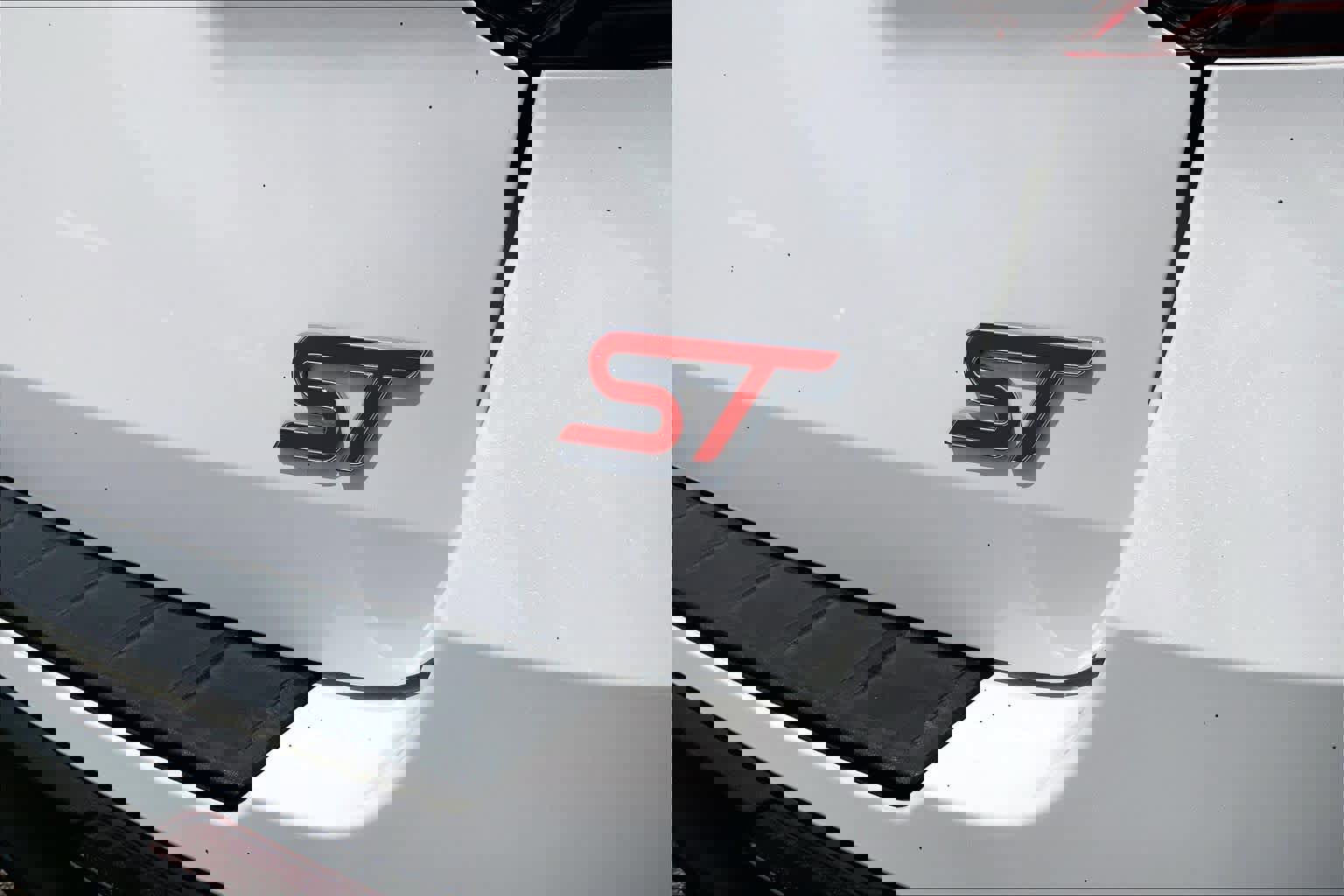 Used 2023 Ford Explorer ST w/ Equipment Group 401A AWD/4WD image 10