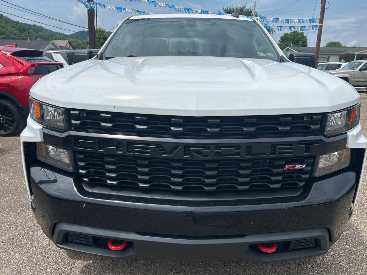 Used 2019 Chevrolet Silverado 1500 Custom Trail Boss w/ Custom Convenience Package image 5