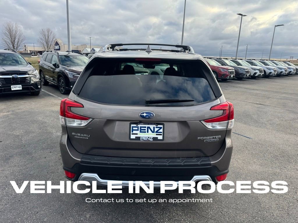Used 2022 Subaru Forester Touring w/ Popular Package #2 image 4