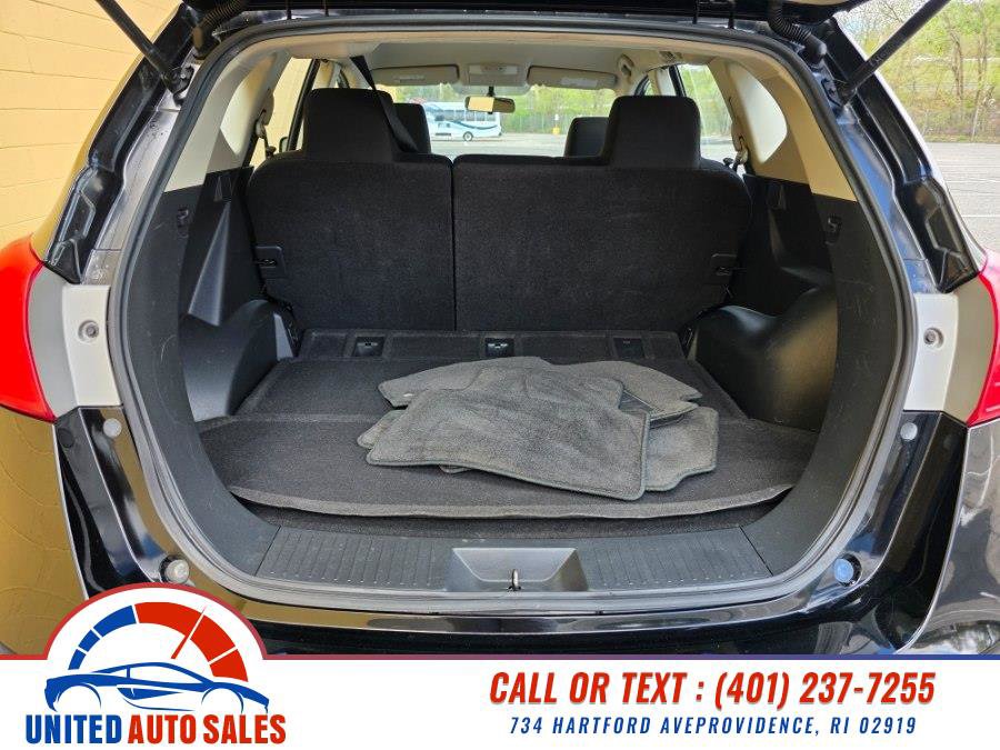 Used 2012 Nissan Rogue S AWD/4WD image 11