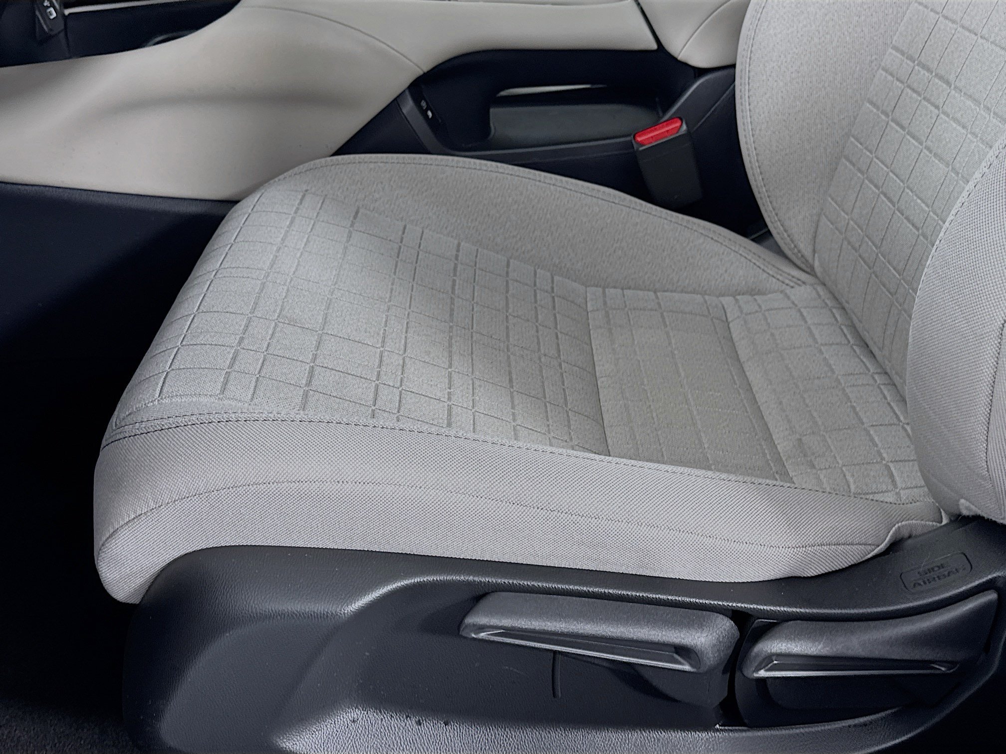Certified 2024 Honda HR-V LX image 18