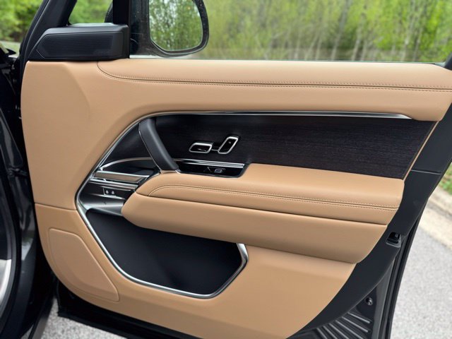 New 2026 Land Rover Range Rover SE AWD/4WD image 18