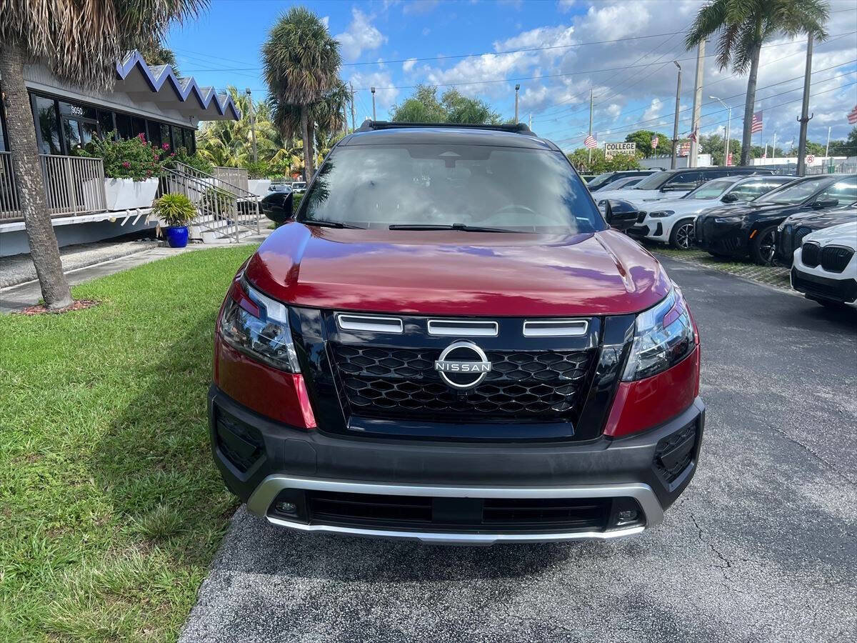 Used 2024 Nissan Pathfinder Rock Creek image 3