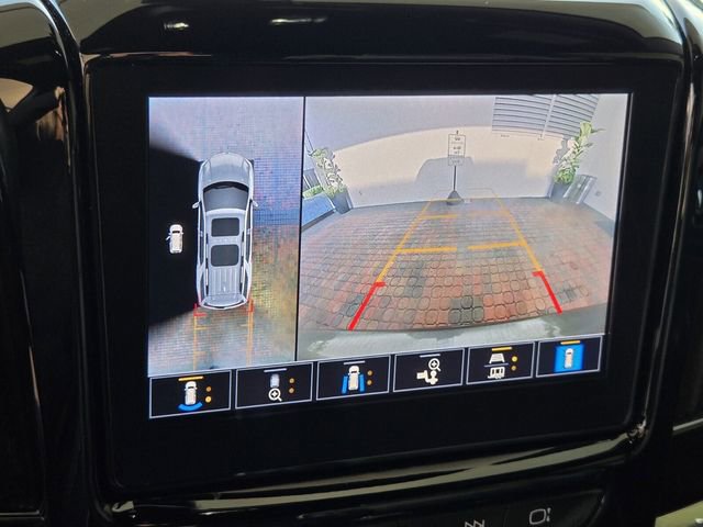 Used 2023 Chevrolet Traverse Premier w/ Redline Edition FWD image 21