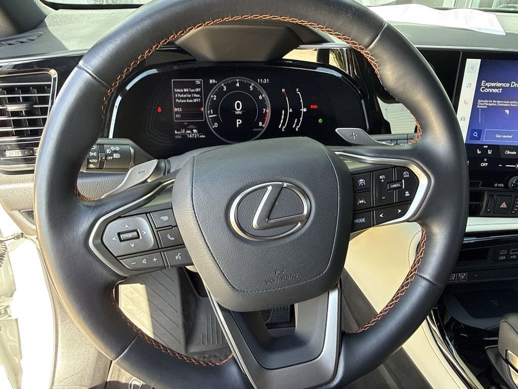 Used 2024 Lexus NX 250 FWD image 11