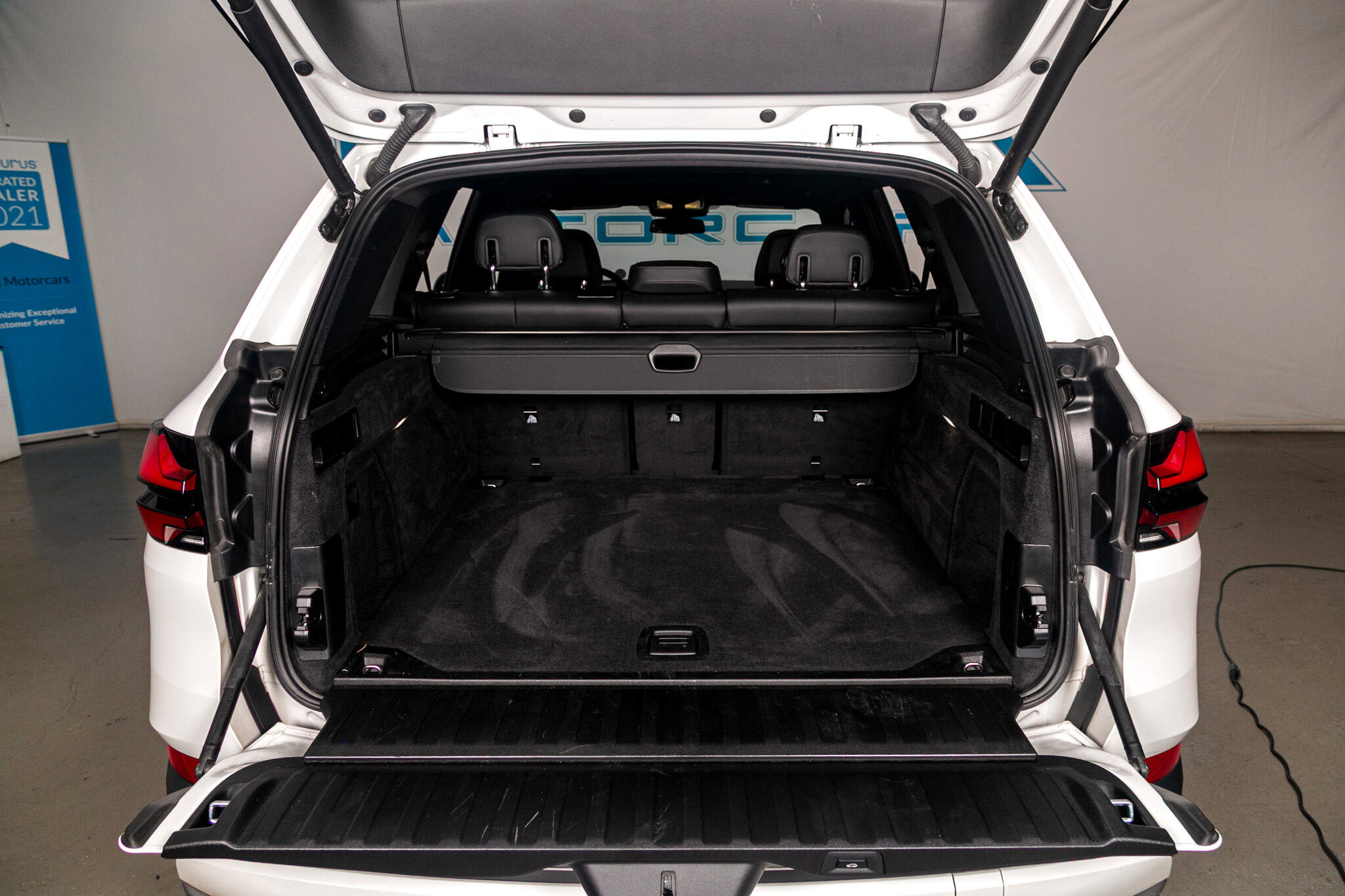 Used 2024 BMW X5 sDrive40i image 29