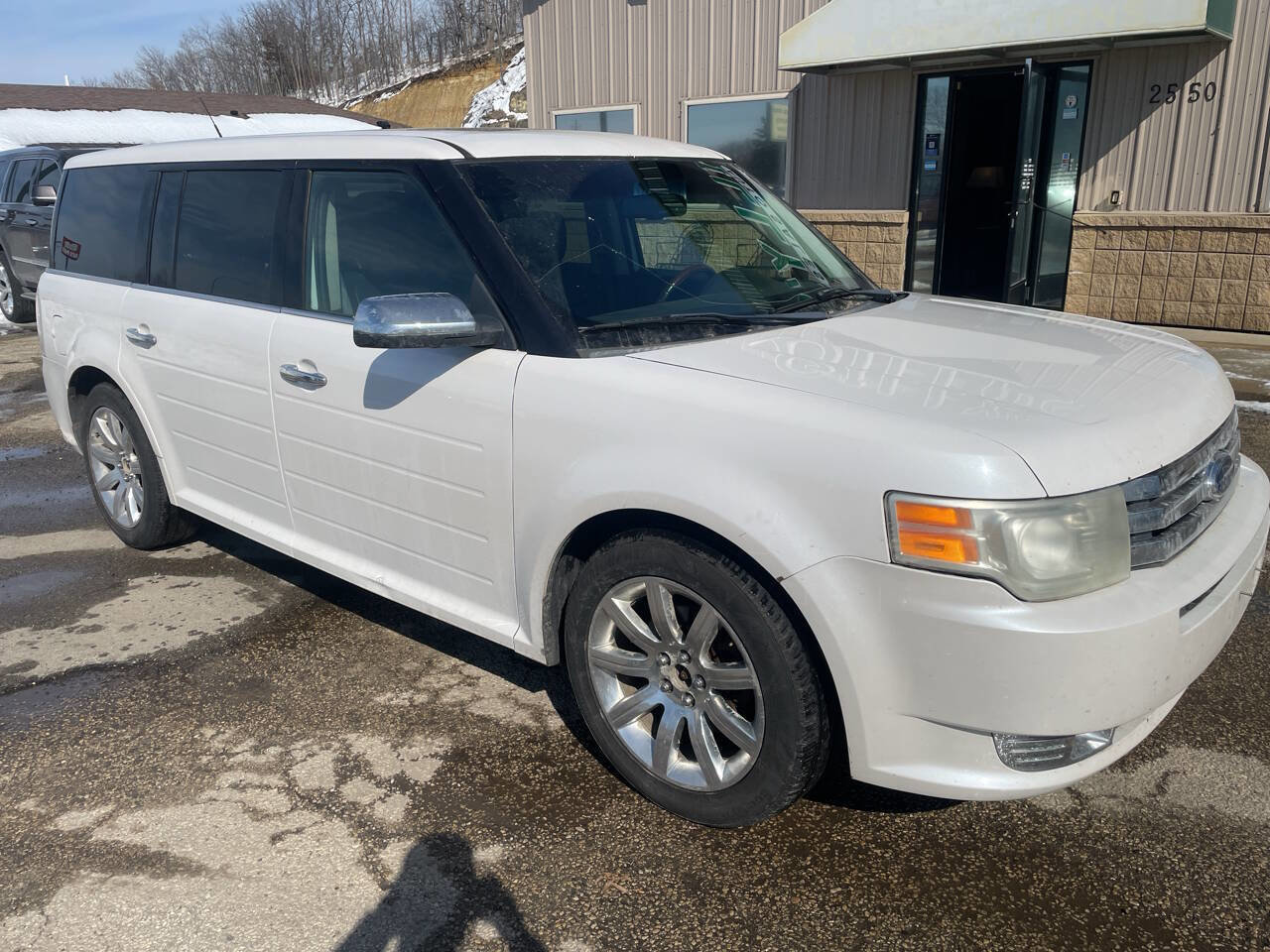 Used 2009 Ford Flex Limited image 2