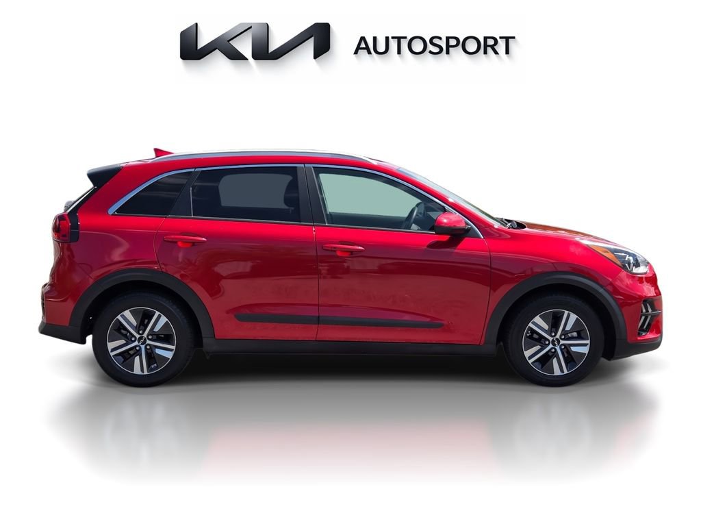Certified 2022 Kia Niro LXS image 7
