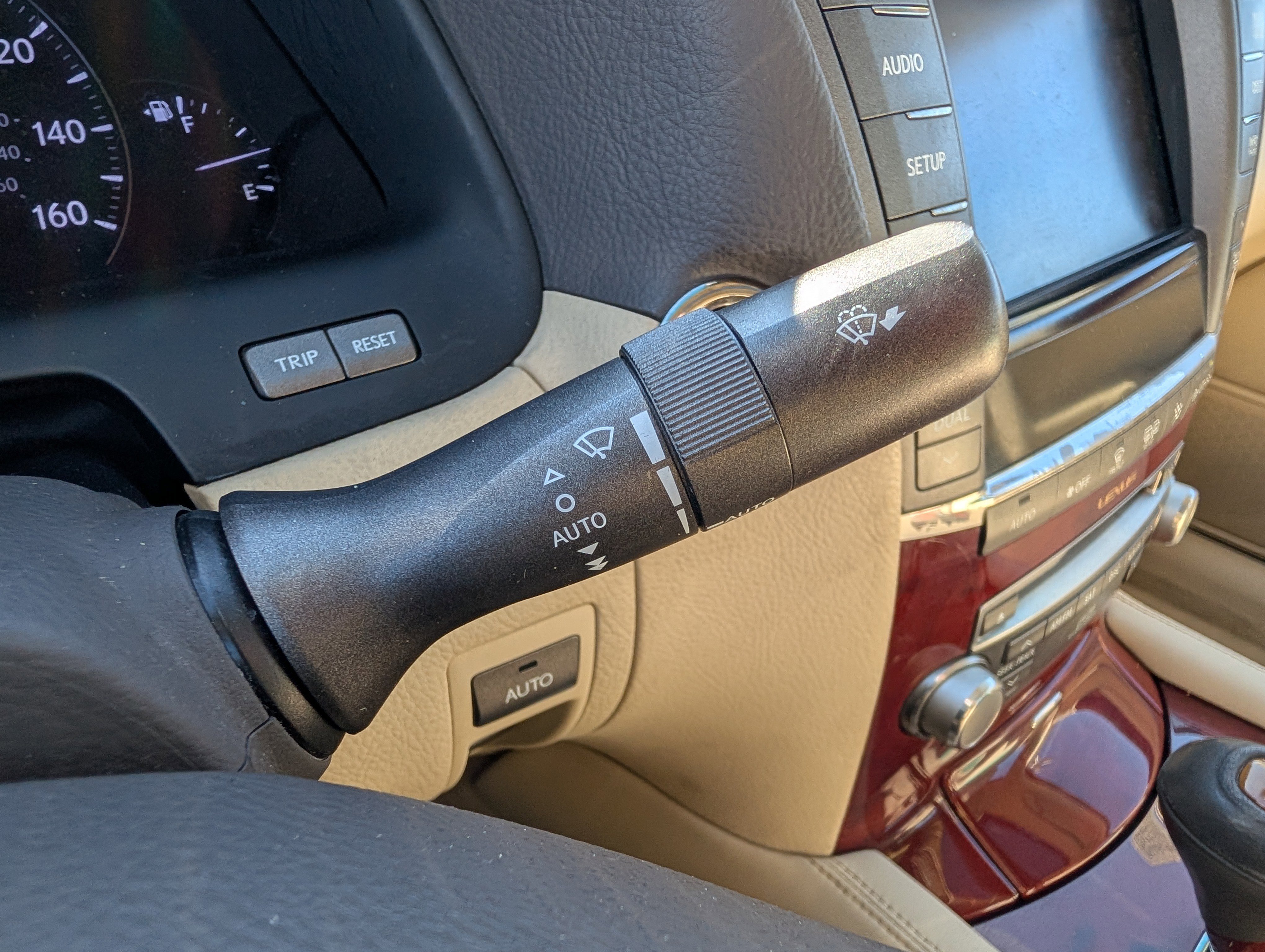 Used 2010 Lexus LS 460 AWD image 31