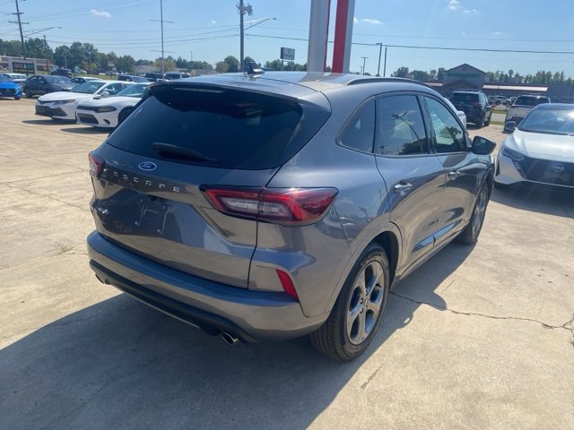 Used 2024 Ford Escape ST-Line image 6