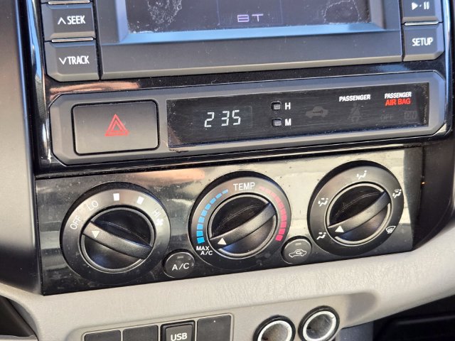 Used 2013 Toyota Tacoma PreRunner w/ Convenience Pkg RWD image 26