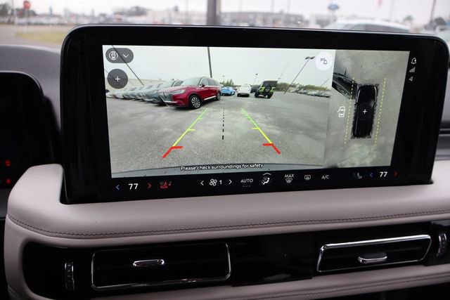 New 2025 Lincoln Aviator 2WD w/ Equipment Group 101A image 11