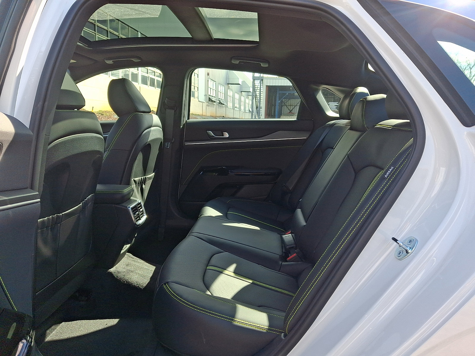New 2026 Kia K5 GT w/ GT1 Package FWD image 9
