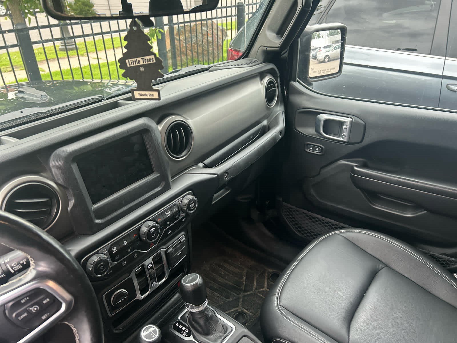Used 2020 Jeep Gladiator Sport w/ Quick Order Package 24S AWD/4WD image 7