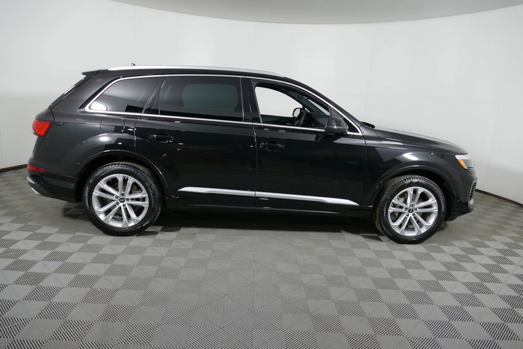 Used 2025 Audi Q7 3.0T Premium Plus AWD/4WD image 33