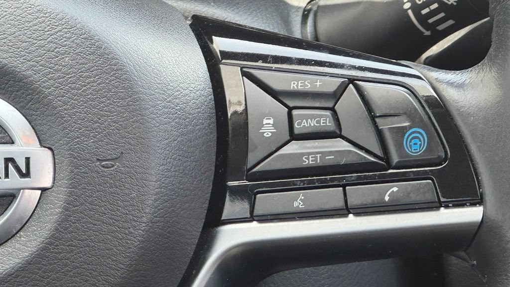 Used 2022 Nissan Altima 2.5 SL FWD image 15