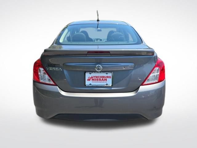 Used 2018 Nissan Versa S Plus FWD image 4